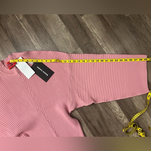 Solace 🎀 London Sweater Baby Pink Heavy Rib Knit  Sculptural Sleeves NWT - Picture 7 of 8